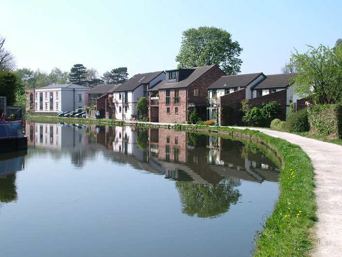 Approaching Lymm centre, more nice houses
