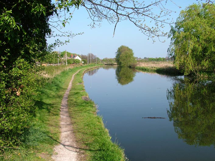 Beautiful countryside and narrow towpath