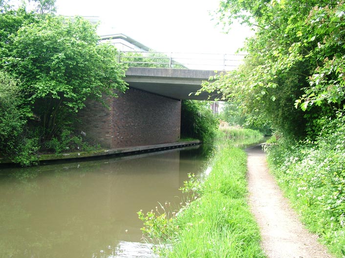 Expressway bridge (not numbered)