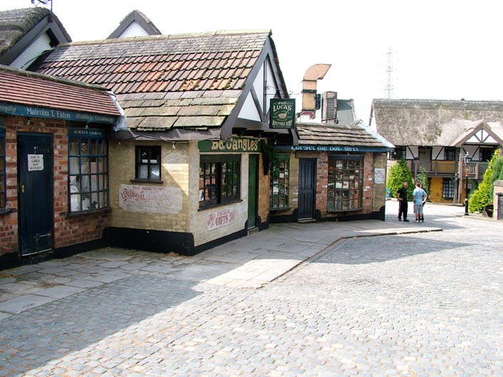 Back of Guy's and Owd Nell's Tavern