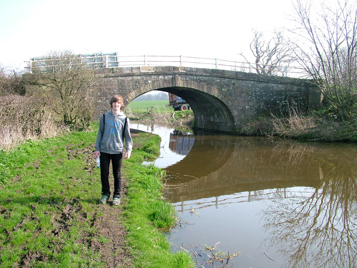 Snape Wood bridge (Bridge 69)