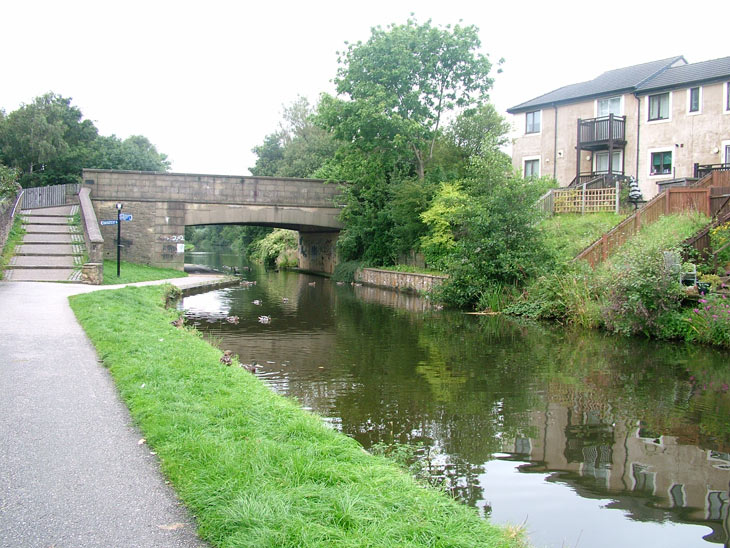 Ridge Lane bridge (Bridge 104)